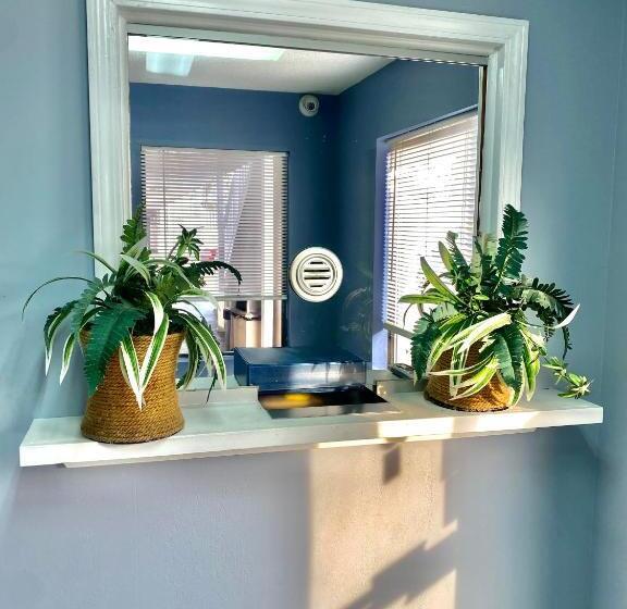 汽车旅馆  Sylvester Inn