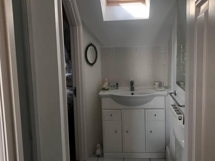 Резиденция Beautiful 4 Bed House In Walton On The Naze