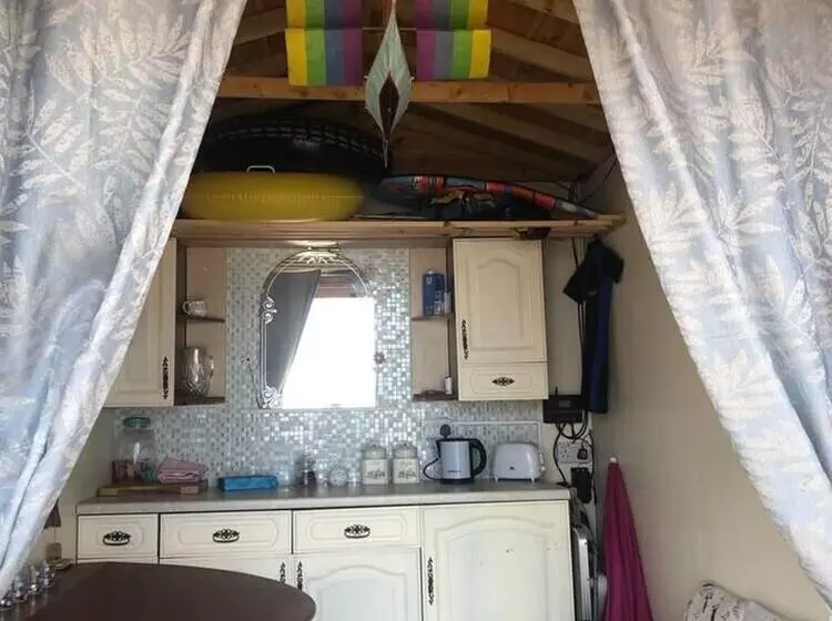 レジデンス Beautiful 4 Bed House In Walton On The Naze