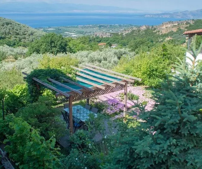 Residenssi Mikros Paradisos Pelion