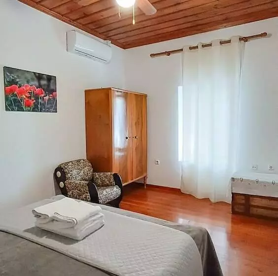 Residenssi Mikros Paradisos Pelion