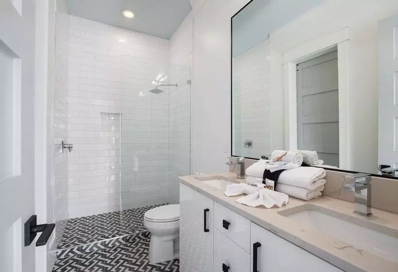 Seagrove Manor By Avantstay Free Paddle Boards Lake Front Yard & Pet Friendly