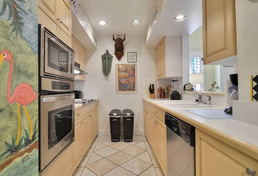 Truman S Hideaway By Avantstay Great Location W/ Patio, Outdoor Dining, Bbq & Shared Pool! Week Long