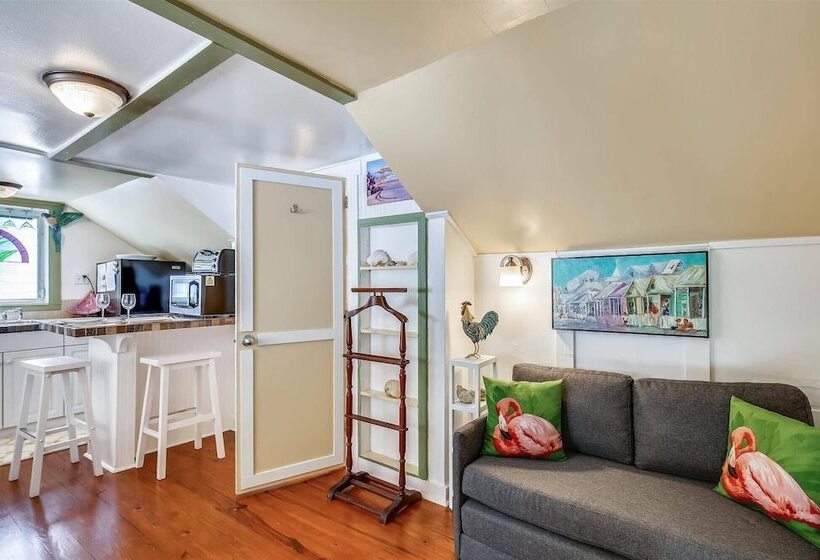 Windchime By Avantstay Walk To Duval Street Month Long Stays Only