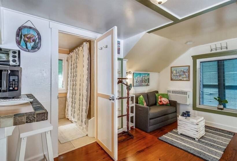 Windchime By Avantstay Walk To Duval Street Month Long Stays Only