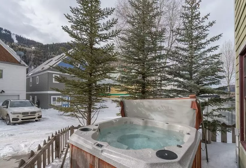 Bachman Village 14 By Avantstay Close To Town & The Slopes W/ Hot Tub! Permit#12038