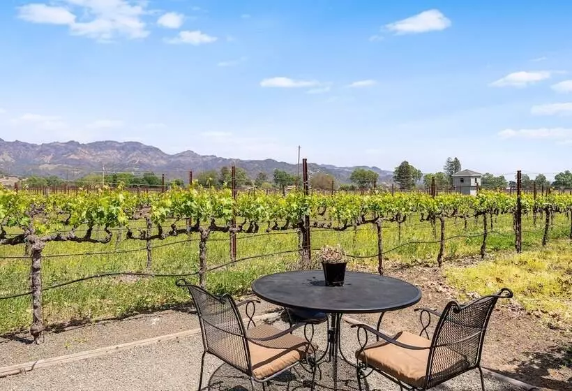 Aamiaismajoitus (B&B) Chateau De Vie