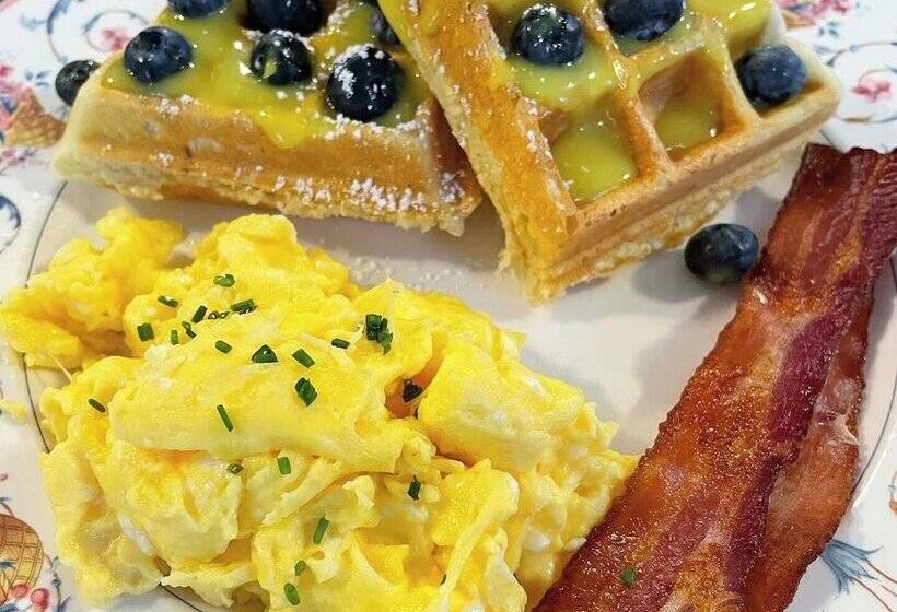 Bed and Breakfast Loganberry Inn