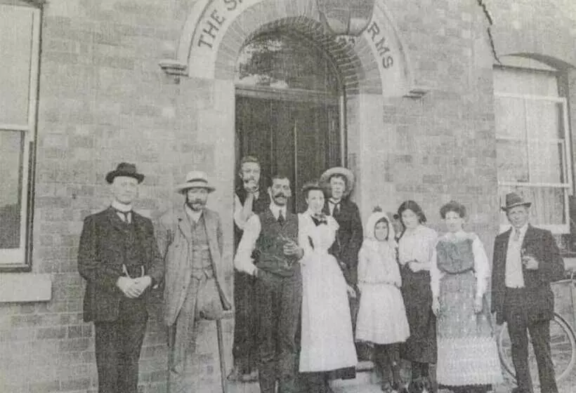 18th Century Cottage In Stratford Upon Avon