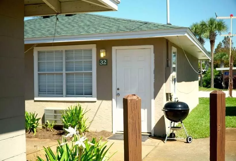 Cottages Christian Retreat