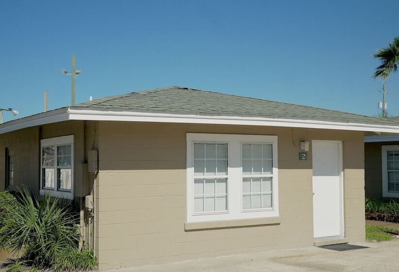 Cottages Christian Retreat