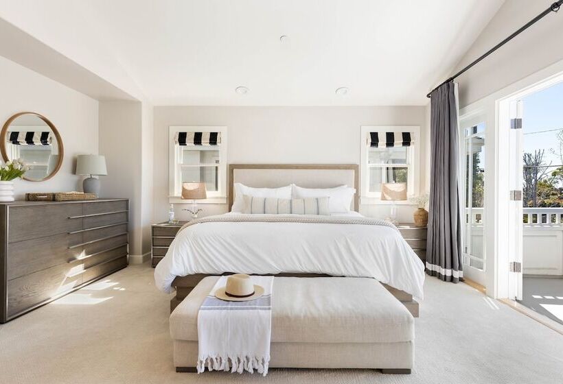 Crystal Cove By Avantstay Gorgeous & Charming Newport Home!