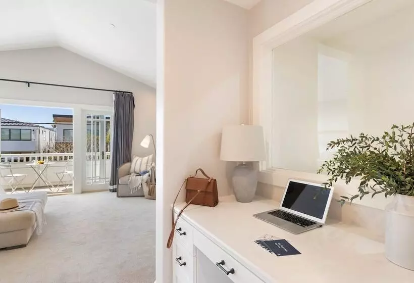 Crystal Cove By Avantstay Gorgeous & Charming Newport Home!