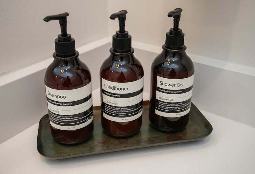 Franklin By Avantstay Trendy Townhouse In Great Location W/ Private Roof Top Patio