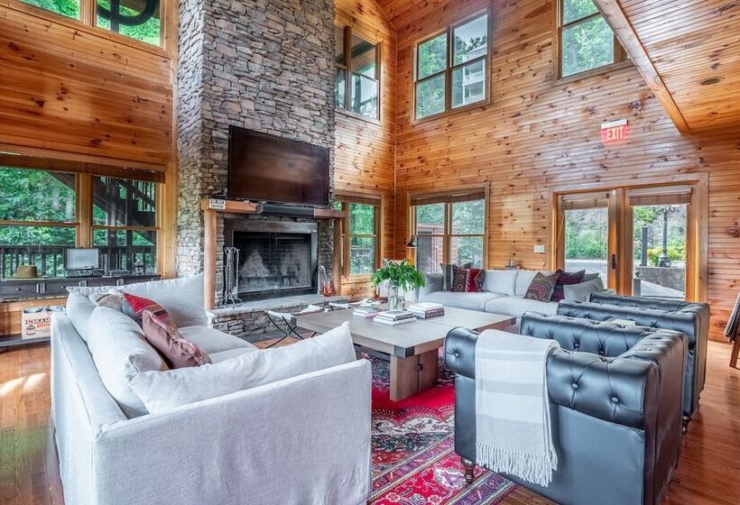 Hickory Ridge By Avantstay Incredible Private Elevated Cabin Sleeps 20!