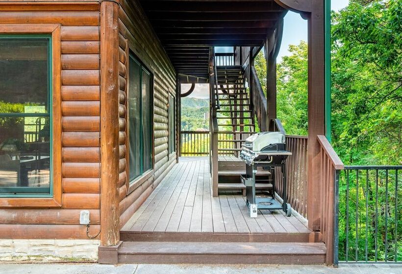Hickory Ridge By Avantstay Incredible Private Elevated Cabin Sleeps 20!