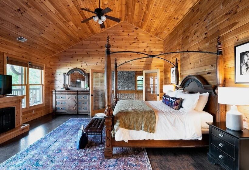 Hickory Ridge By Avantstay Incredible Private Elevated Cabin Sleeps 20!