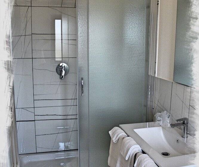 مسافرخانه Park