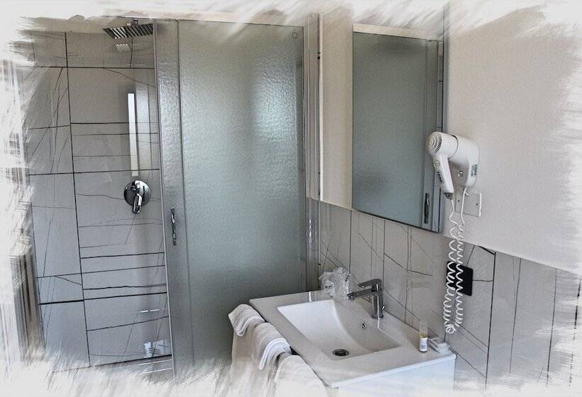 مسافرخانه Park