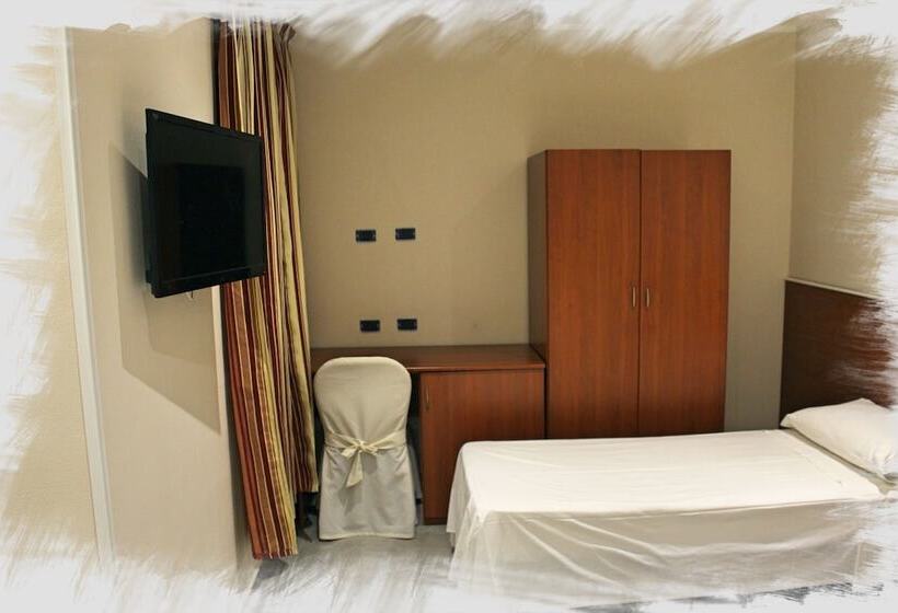 مسافرخانه Park