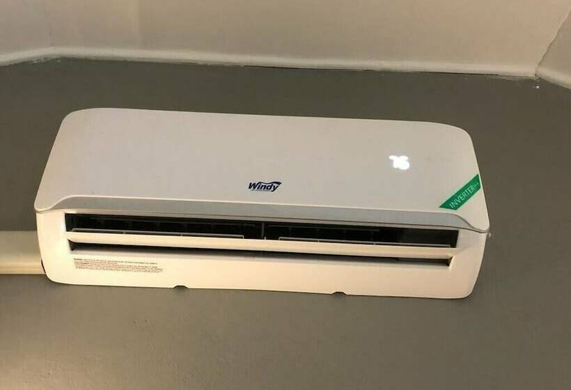 هتل Airport Beach