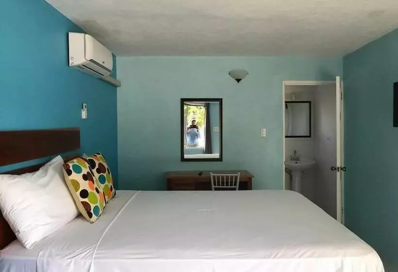 هتل Airport Beach