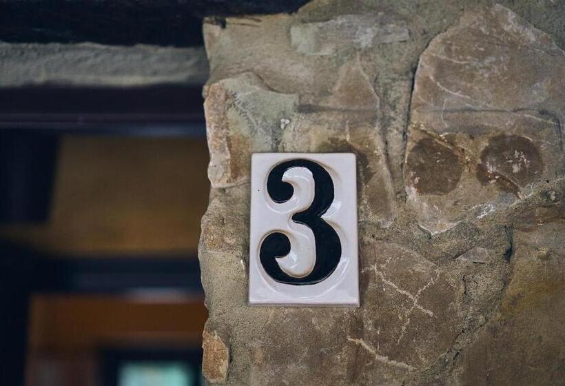 Eco Hotel Cueva Del Gato