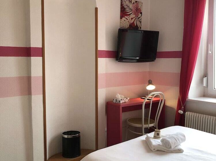 Hotel Enzo Neufchateau By Kyriad Direct