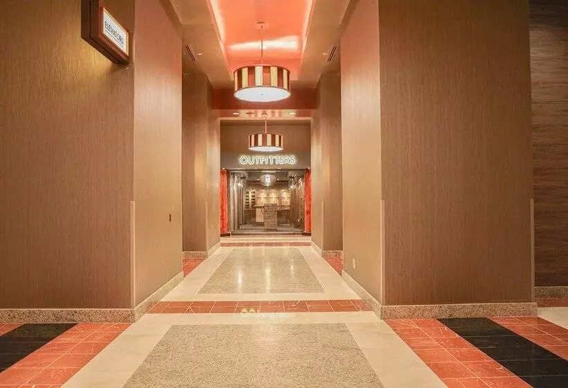 هتل Four Winds Casino South Bend