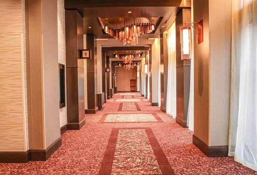 هتل Four Winds Casino South Bend