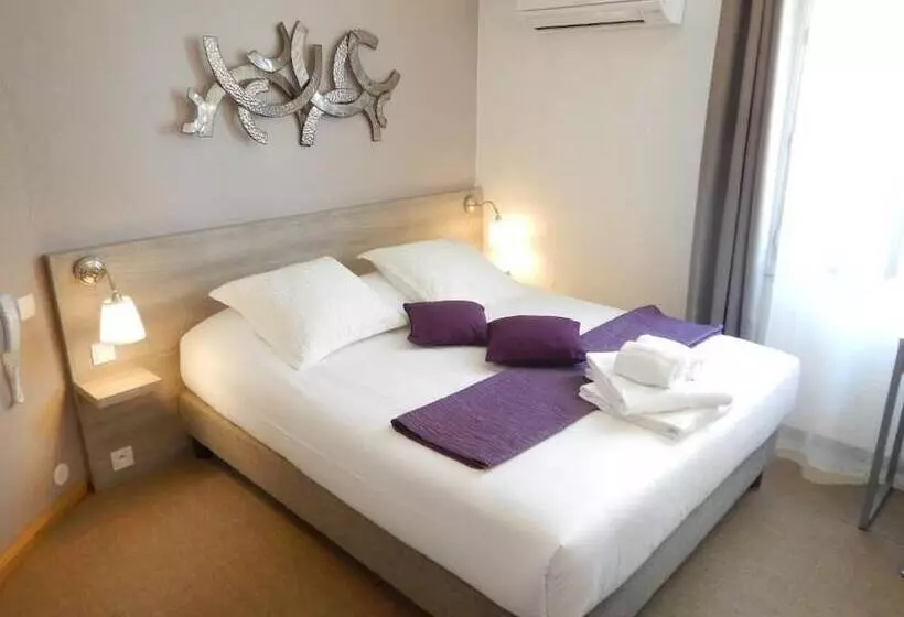 هتل Hôtel Miramar Cap D Antibes