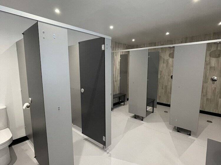 Hotel Impeccable 1 Bed Bell Tent Near Holyhead