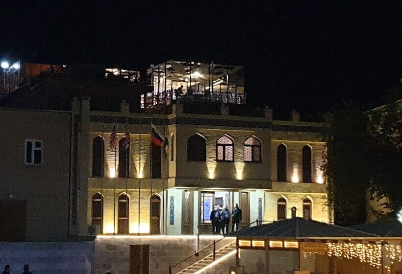 בית מלון כפרי Suzangaron Boutique