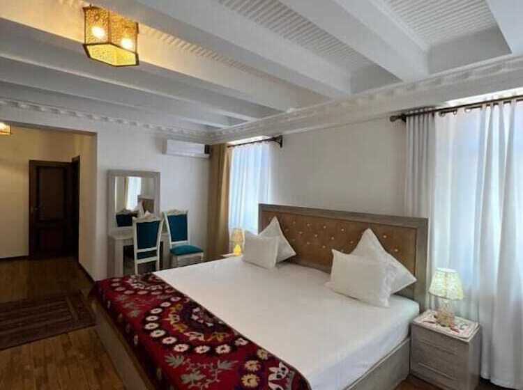 בית מלון כפרי Suzangaron Boutique