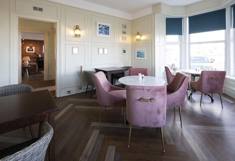 호텔 The Beach Club