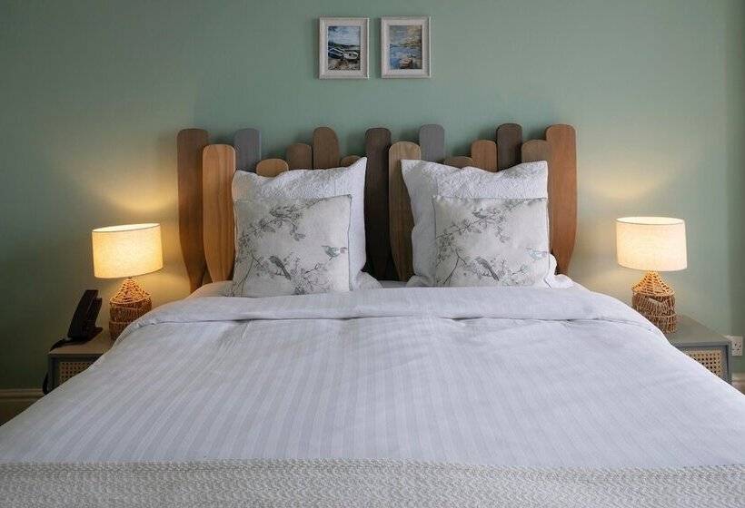 호텔 The Beach Club