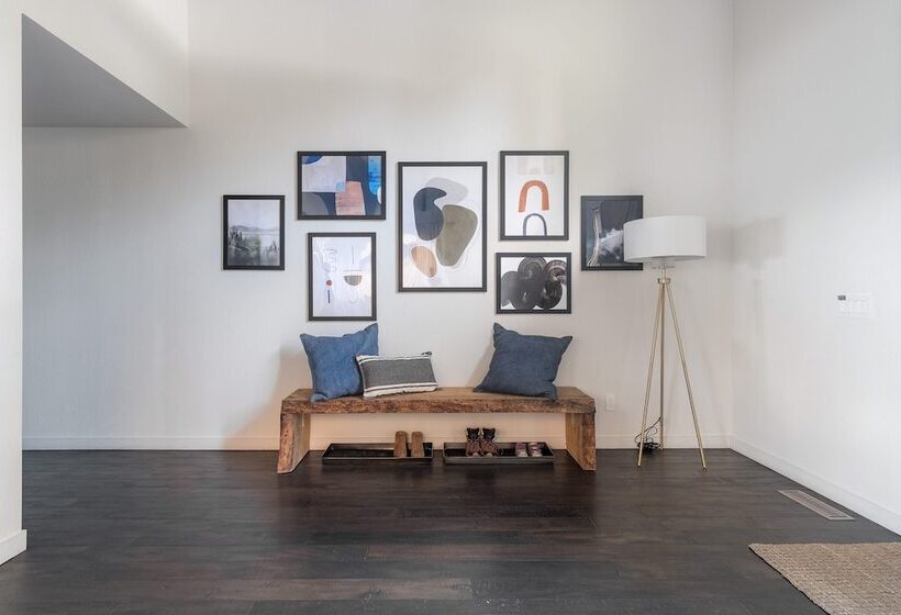 Lakeview By Avantstay Private Waterfront Cabin On Lake Tahoe W/ Hot Tub & Views