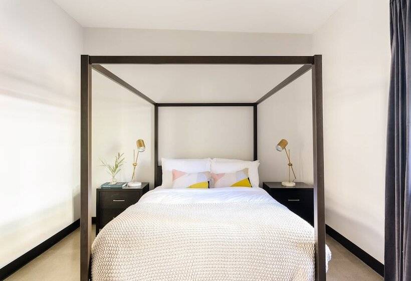 Luna By Avantstay Industrial Artist S Loft In Old Town W/ Billiards