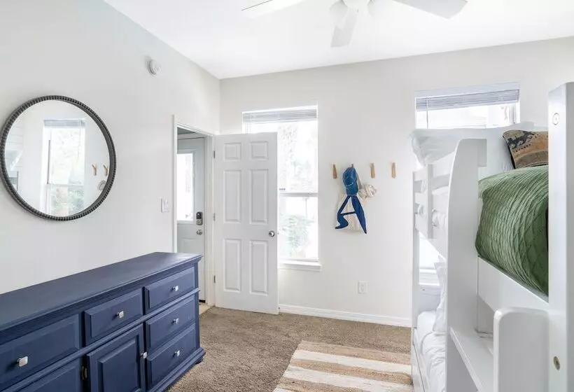 Marina By Avantstay Modern Oasis Close To Beach W/ Pool