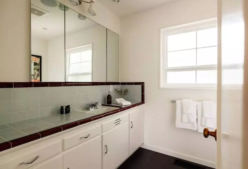 Marquee By Avantstay Modern Stylish Estate W/ Pool & Entertainers Courtyard