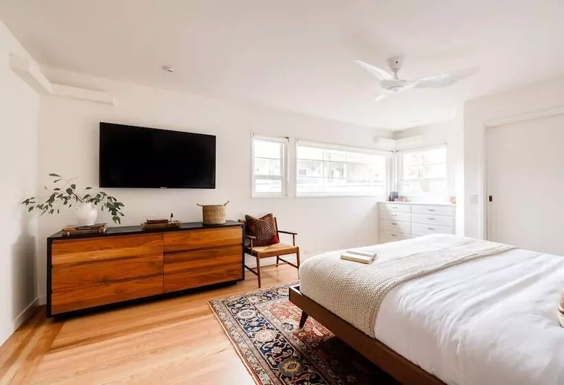 Marquee By Avantstay Modern Stylish Estate W/ Pool & Entertainers Courtyard