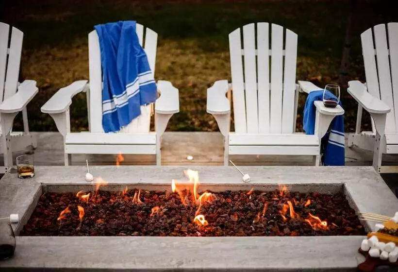 Marquee By Avantstay Modern Stylish Estate W/ Pool & Entertainers Courtyard