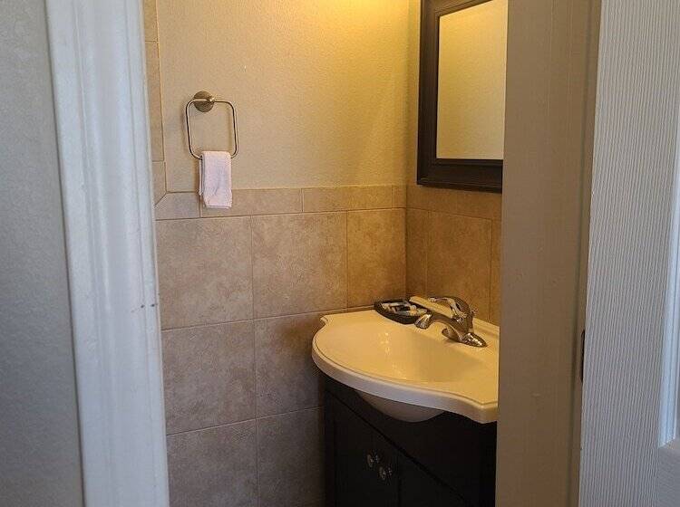 모텔 Heartland Lodge