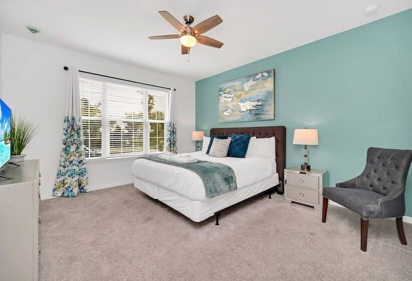 New Decor With Mickey, Nemo, Tinkerbell & Star Wars Rooms! Private Pool And Game Room