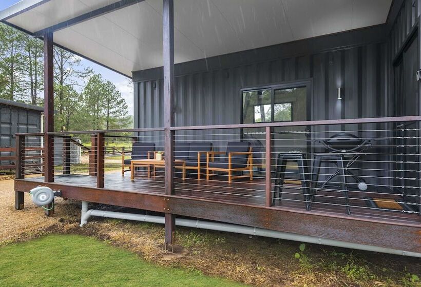 Pensjonat Contained In Nimbin