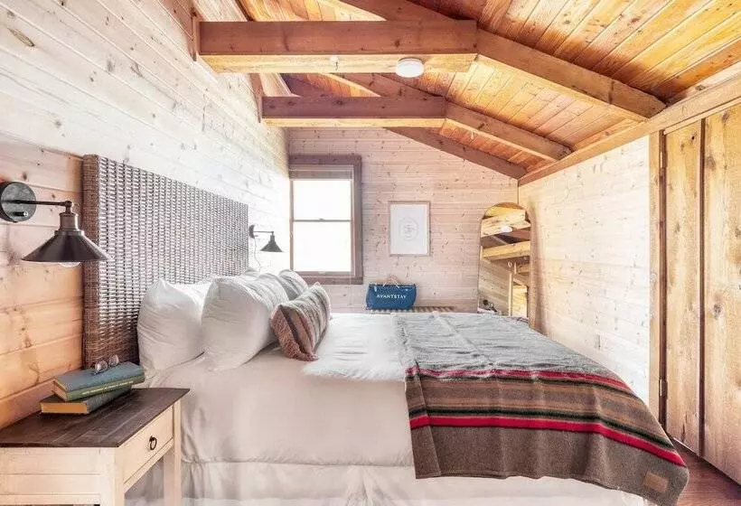 Pine Needle By Avantstay Log Cabin W/ Gorgeous Views, Hot Tub, Patio & Pool Table!