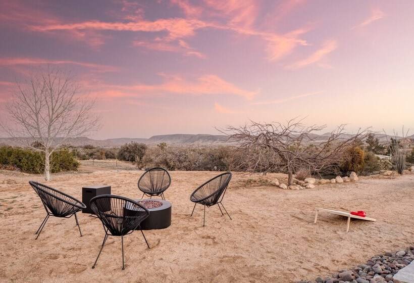 Rhythm By Avantstay Stunning Home W/ Pool, Hot Tub & Sweeping Views