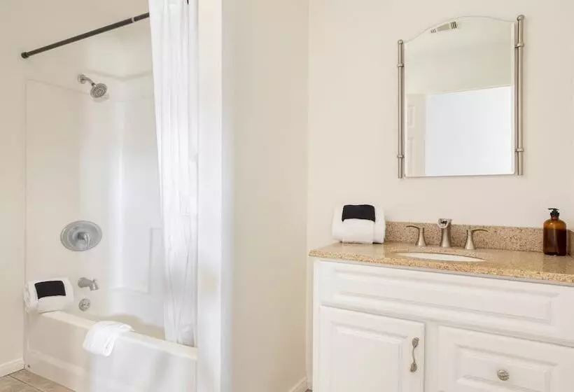Rhythm By Avantstay Stunning Home W/ Pool, Hot Tub & Sweeping Views