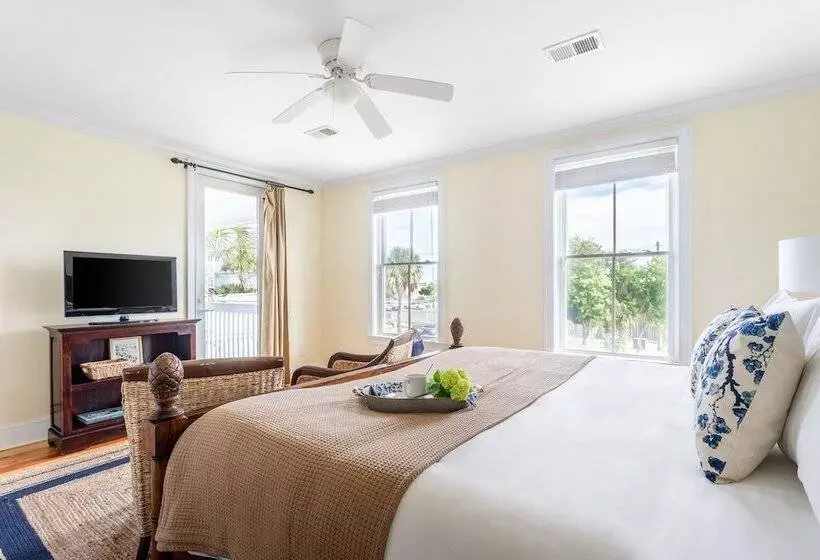 Sand Dune By Avantstay Vibrant 6 Br Bungalow W/ Entertainer S Dream Roof