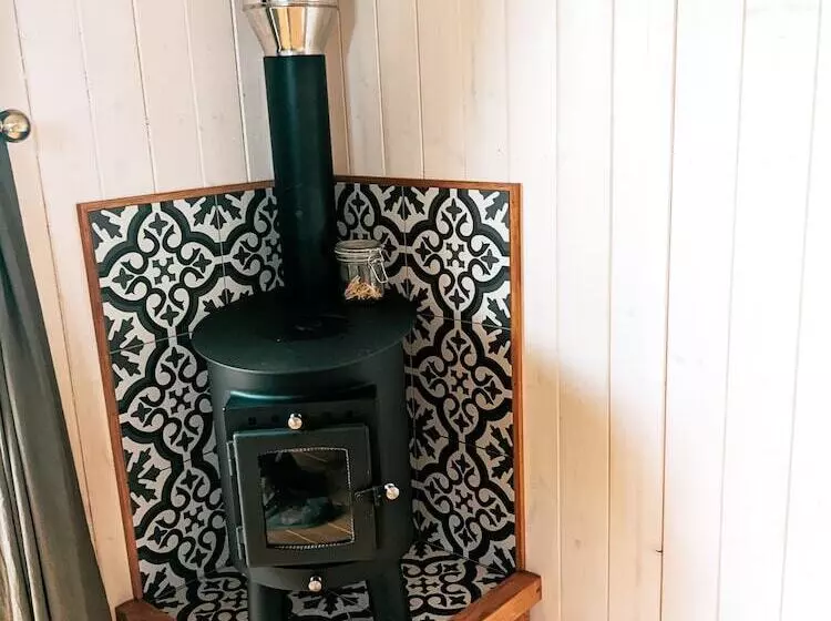 Stunning Shepherd S Hut Retreat, North Devon